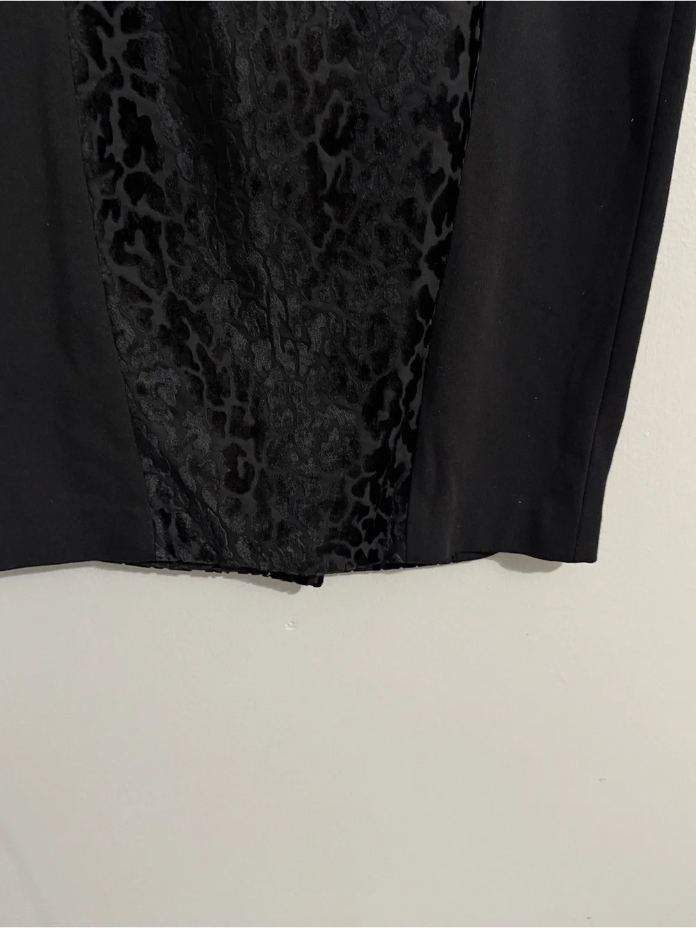 Ann Taylor Skirt Womens 0 Leopard Velvet Burnout Pencil Elastic Waist Black